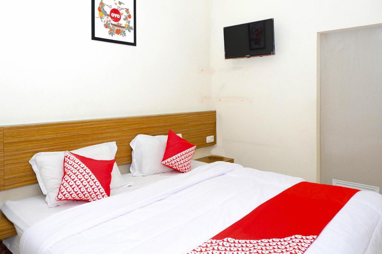 Oyo 381 House Of Blessing Residence Semarang Buitenkant foto
