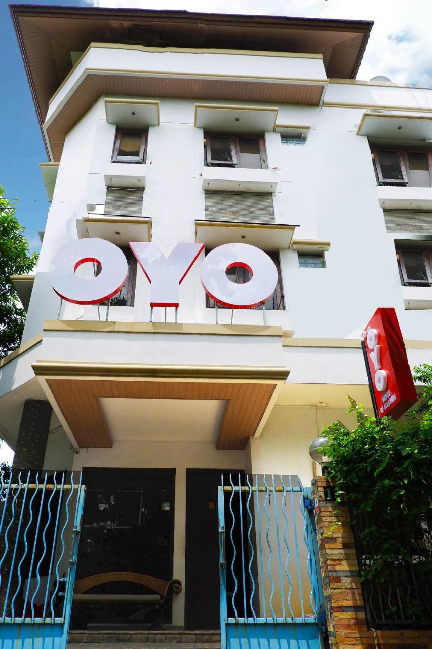 Oyo 381 House Of Blessing Residence Semarang Buitenkant foto